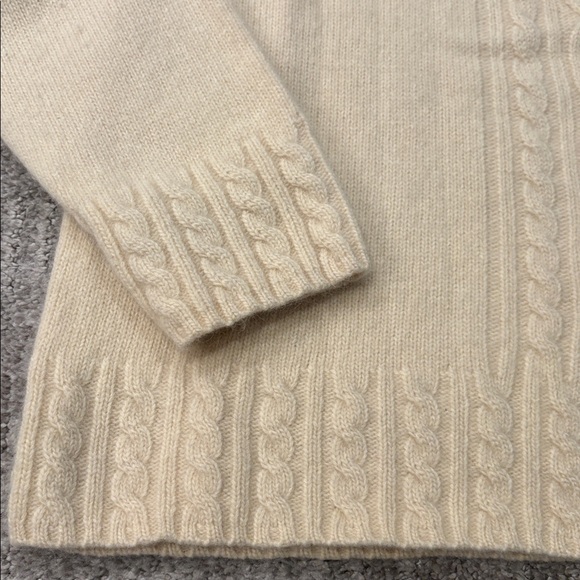 Lauren Ralph Lauren Cream Cable Knit Turtleneck Sweater size L - Picture 2 of 9